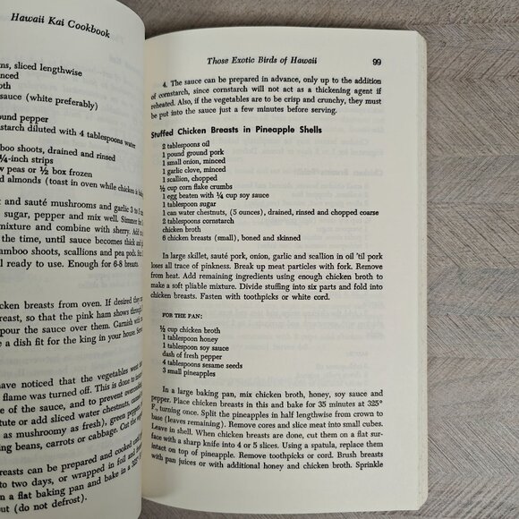 Vintage Hawaiian Cookbook By Roana & Gene Schindler Hawaii Kai Luau Cooking - Picture 5 of 9